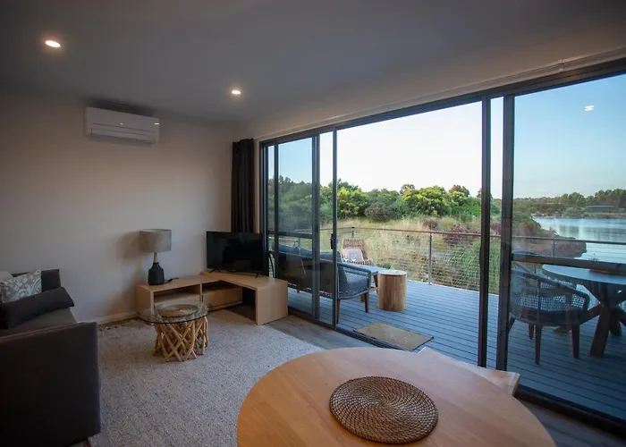 The Wabi Cabin - Perfect Couples Retreat